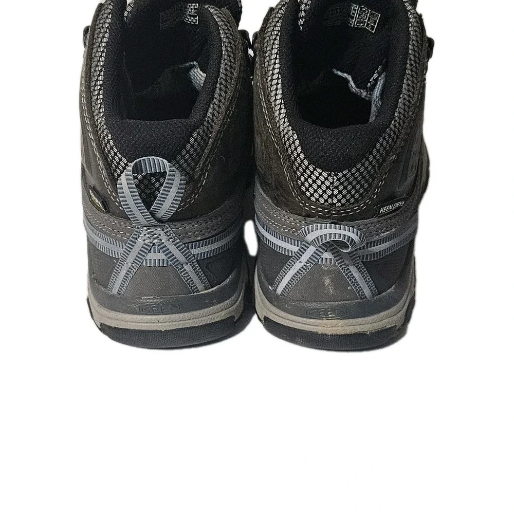 KEEN Hiking Boot Flint Men's 7.5 1023040
